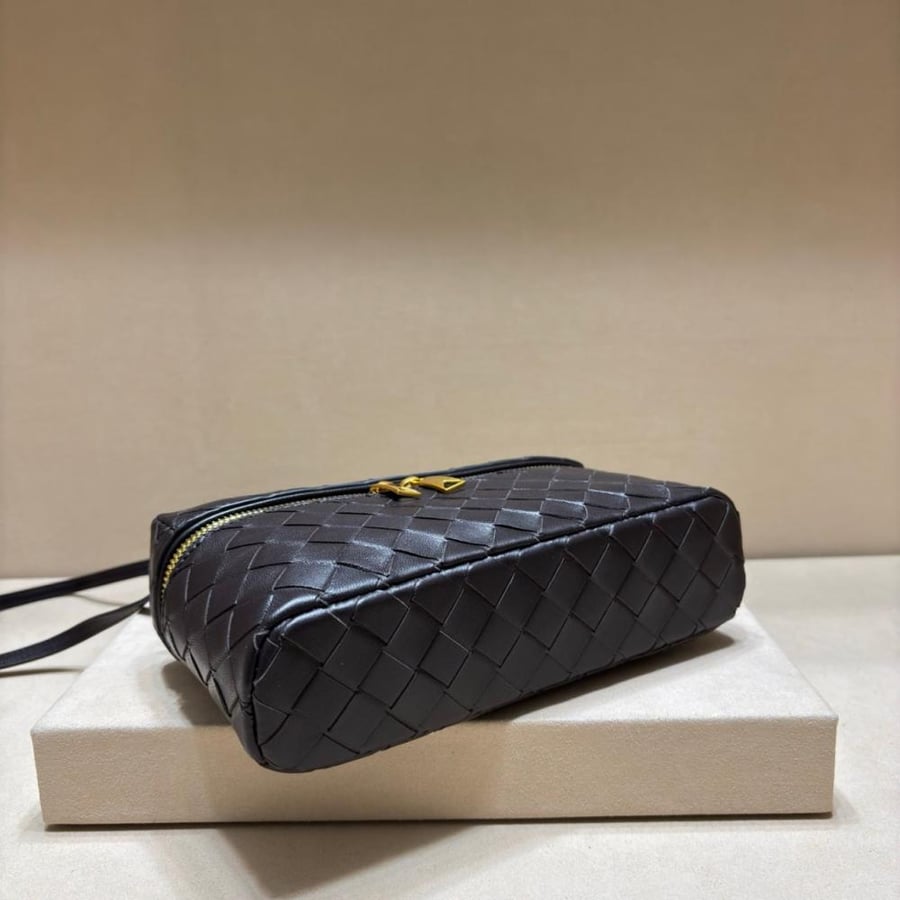شنط بوتيغا برايانا 244164