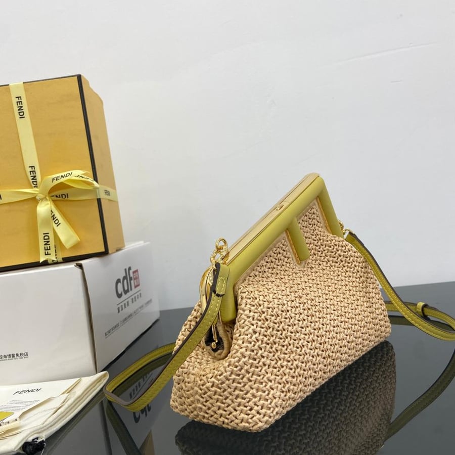 شنط فيندي برايانا 294816