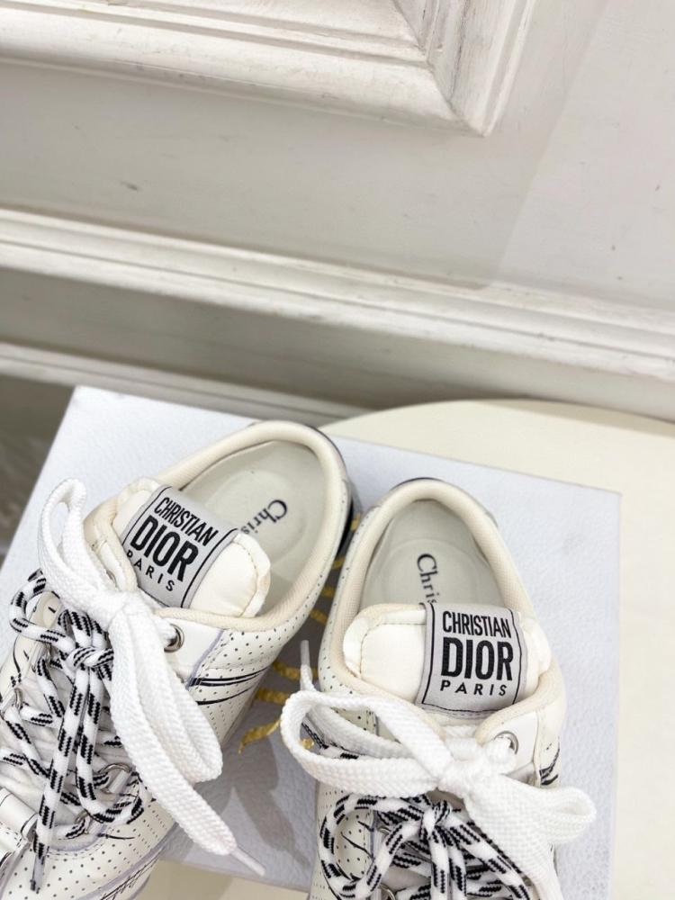 Dior shoe 2025 بريانا 216693
