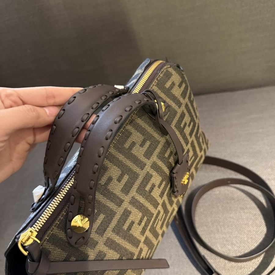 شنط فيندي برايانا 233011