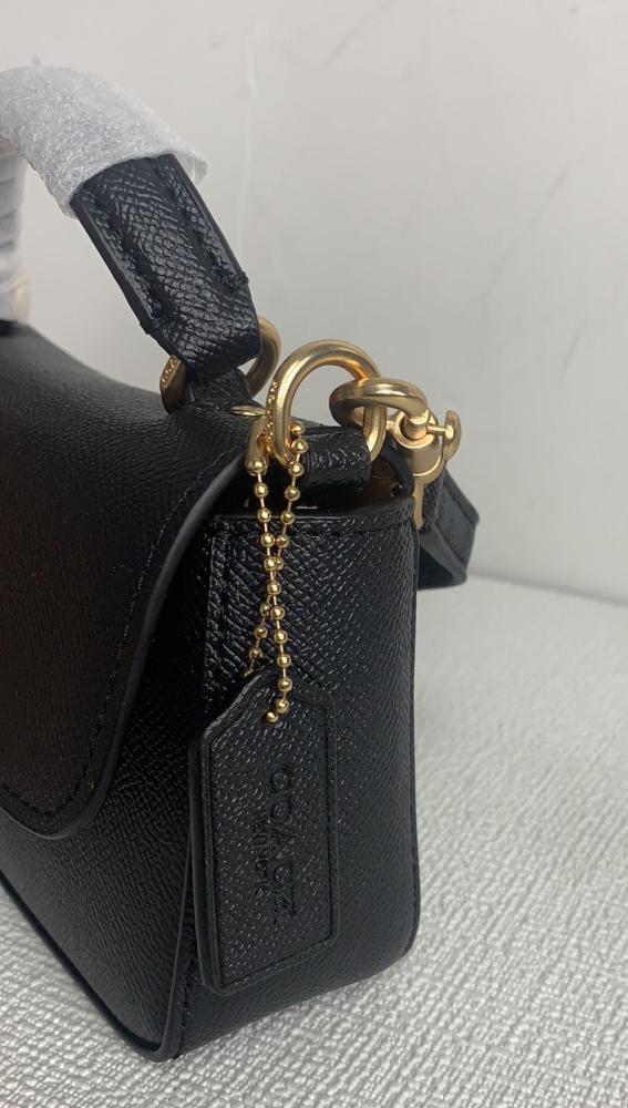شنط كوتش ٢٠٢٥ برايانا 243106
