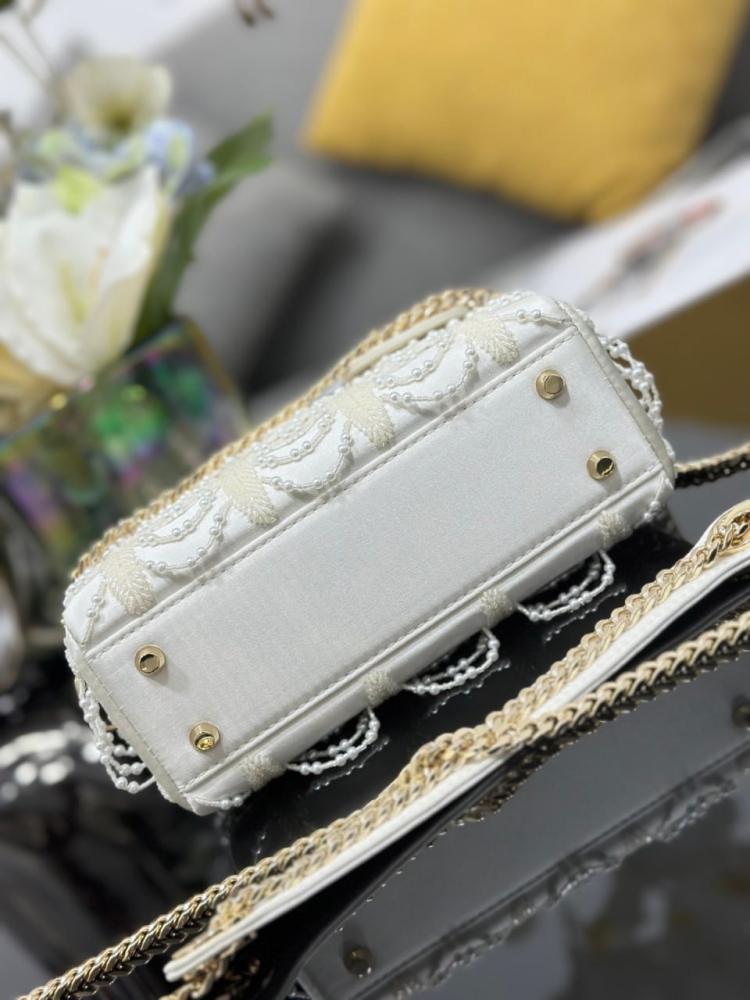 شنط  ديور  برايانا 288486