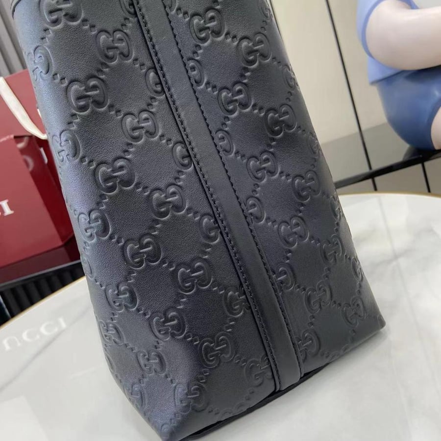 شنط قوتشي ٢٠٢٥ برايانا 201406