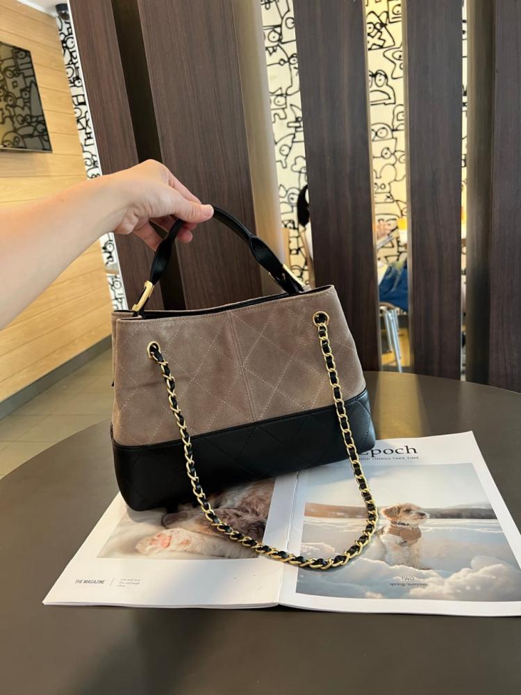 شنط شانيل ٢٠٢٥  برايانا  236689