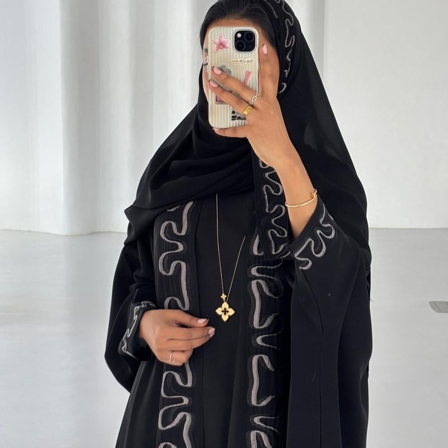 عباية نصف بشت تطريز يدوي