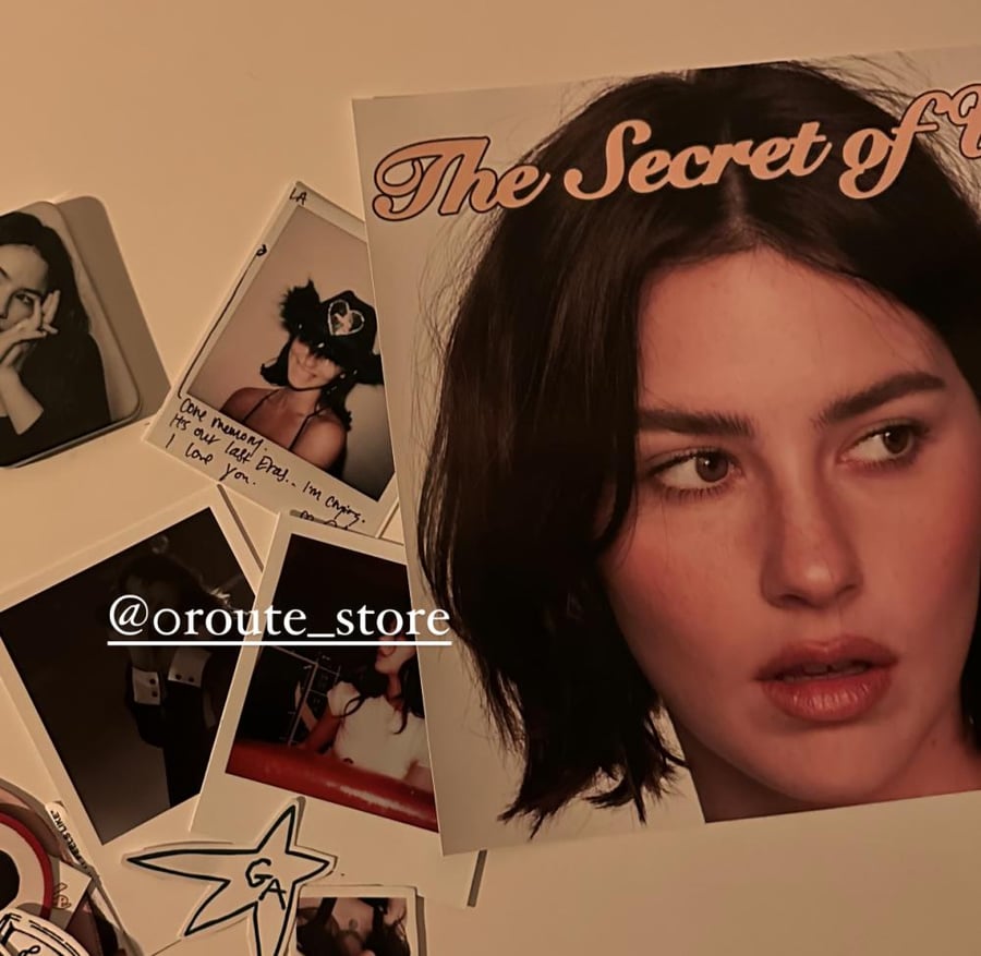 بوكس grace abrams
