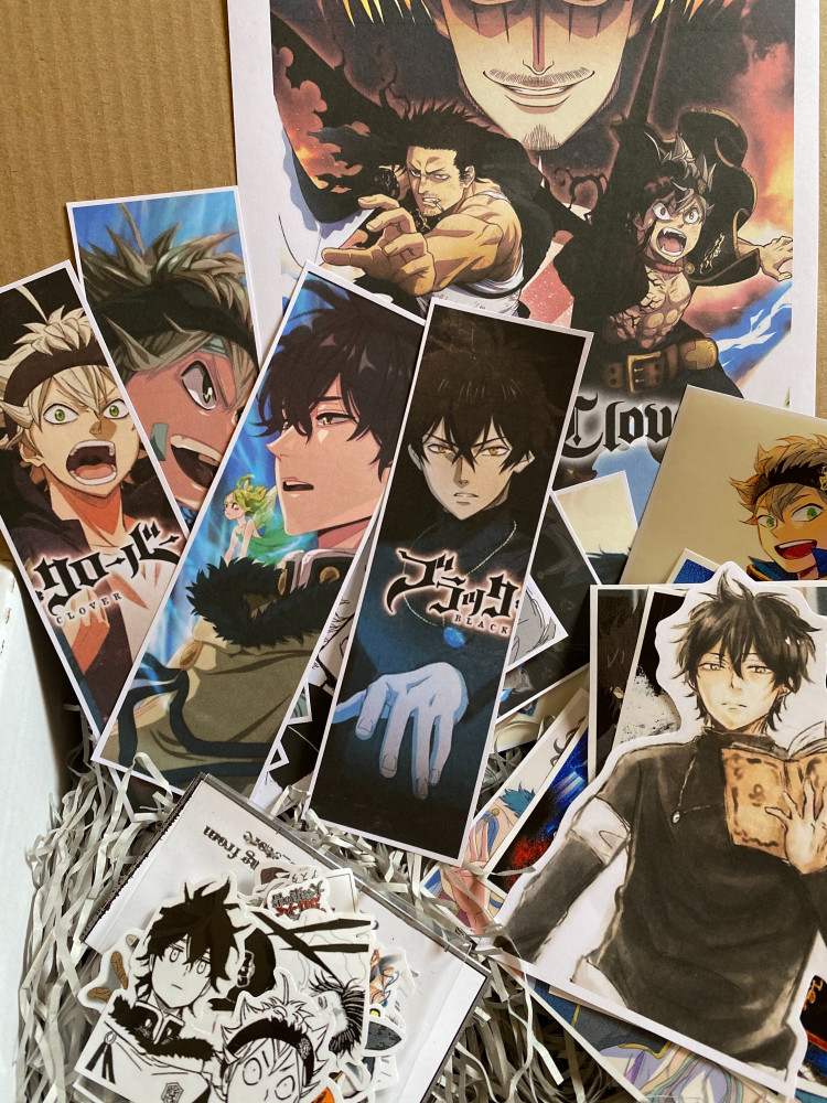 بوكس black ☘️ clover