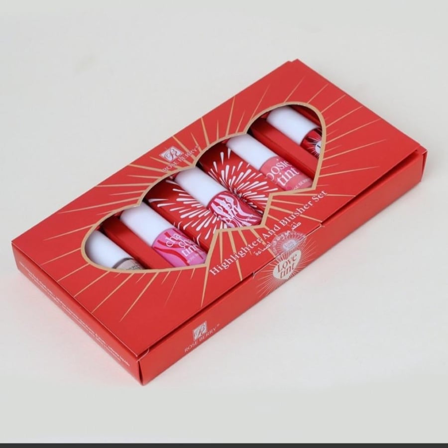 طقم مورد شفايف وخدود واضاءة من روز بيري rose berry