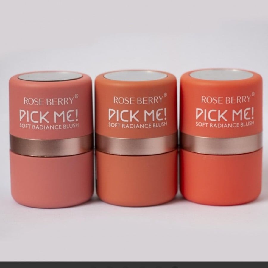 بلشر ومورد شفايف بودرة من روز بيري  ثلاث قطع rose berry