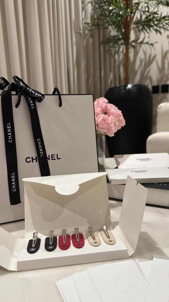 Chanel hair clips