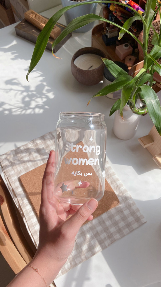 Strong woman بس بكايه