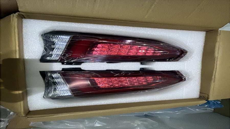Rear lights Chrysler 2015-2022 complete set Chinese