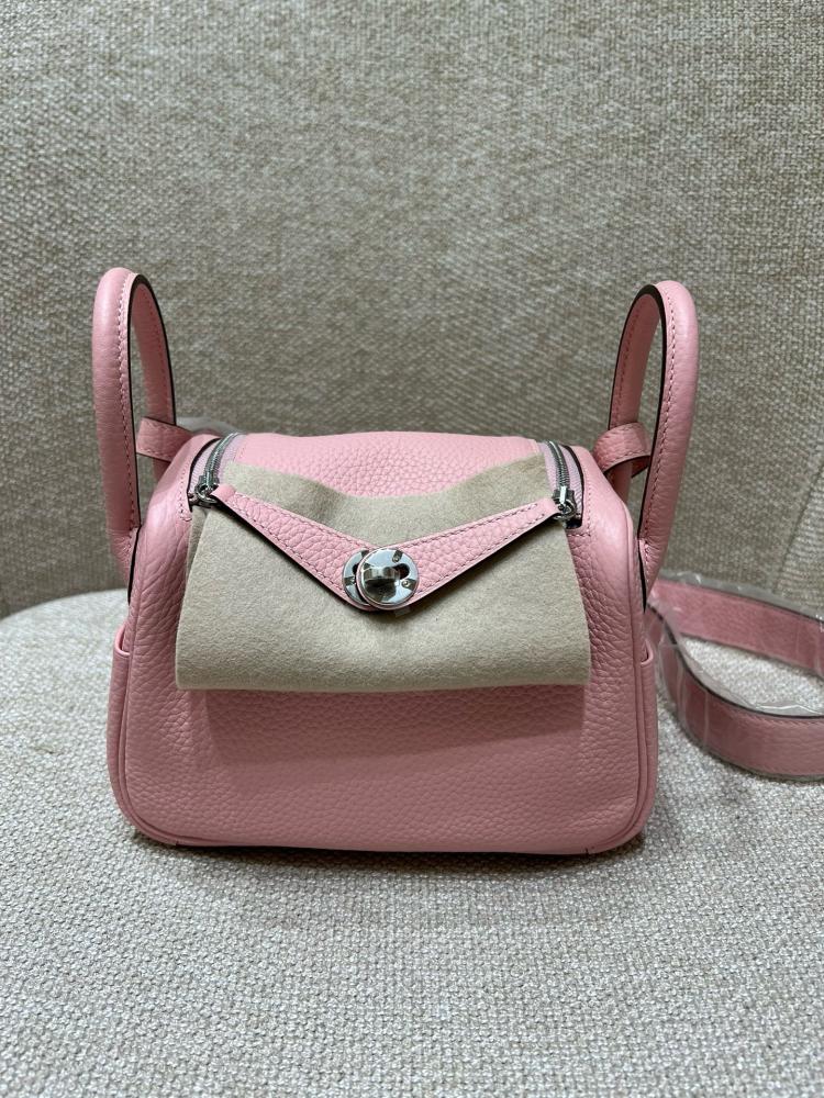 Mini Lindy , rose sakura clemence