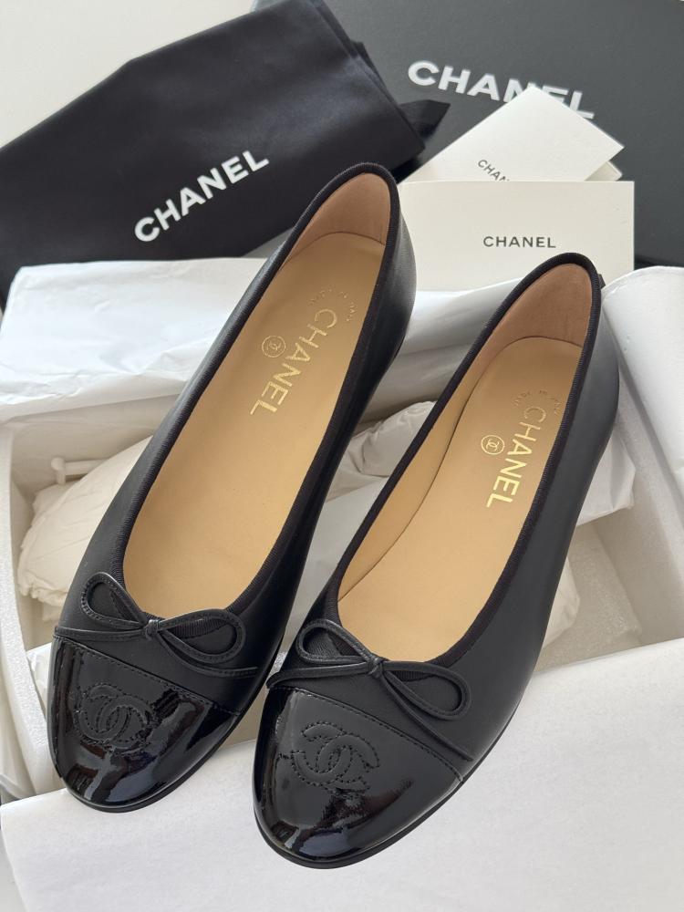 Chanel ballerina