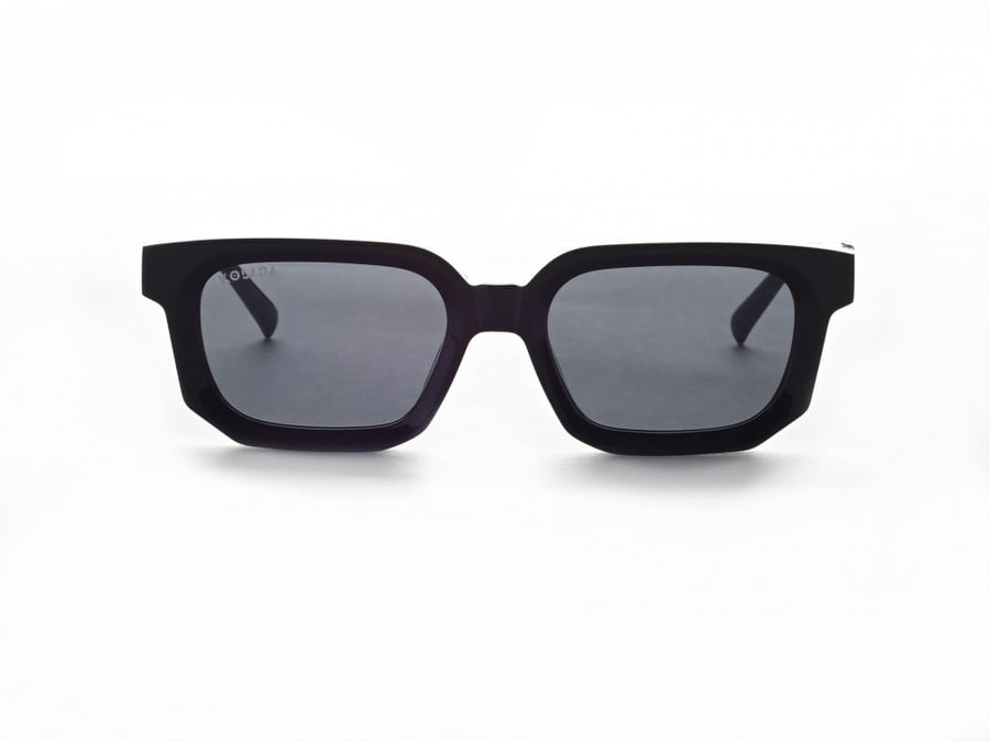 PISCES BLACK | BLACK