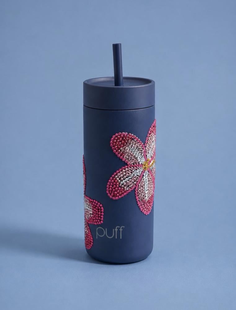 Sippii Puff with Lilies