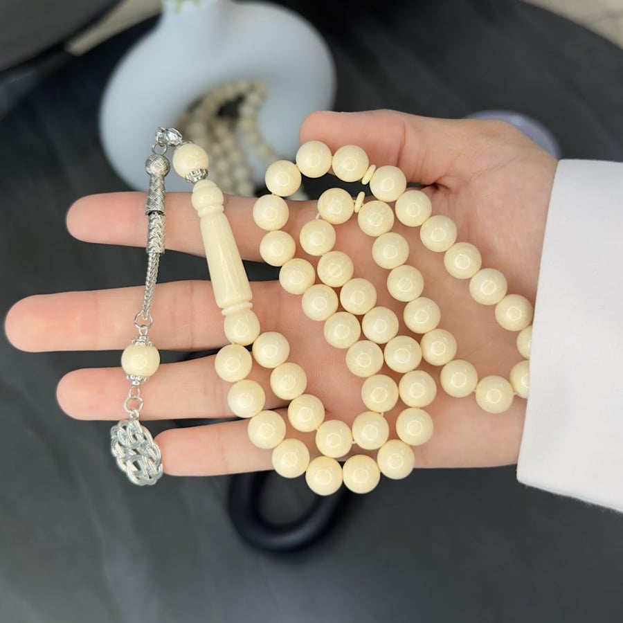 بكج 1 سبحة + 2 سبحتين مجاناً