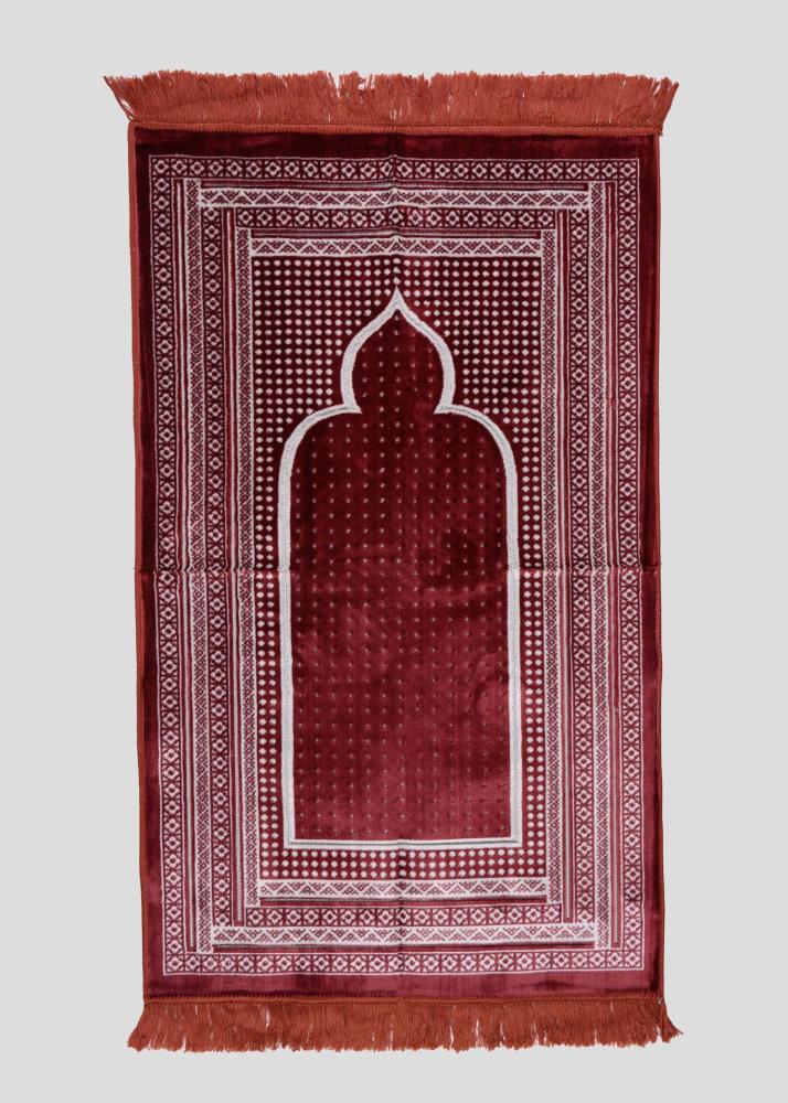 سجادة صلاة بنقوش اسلامية
