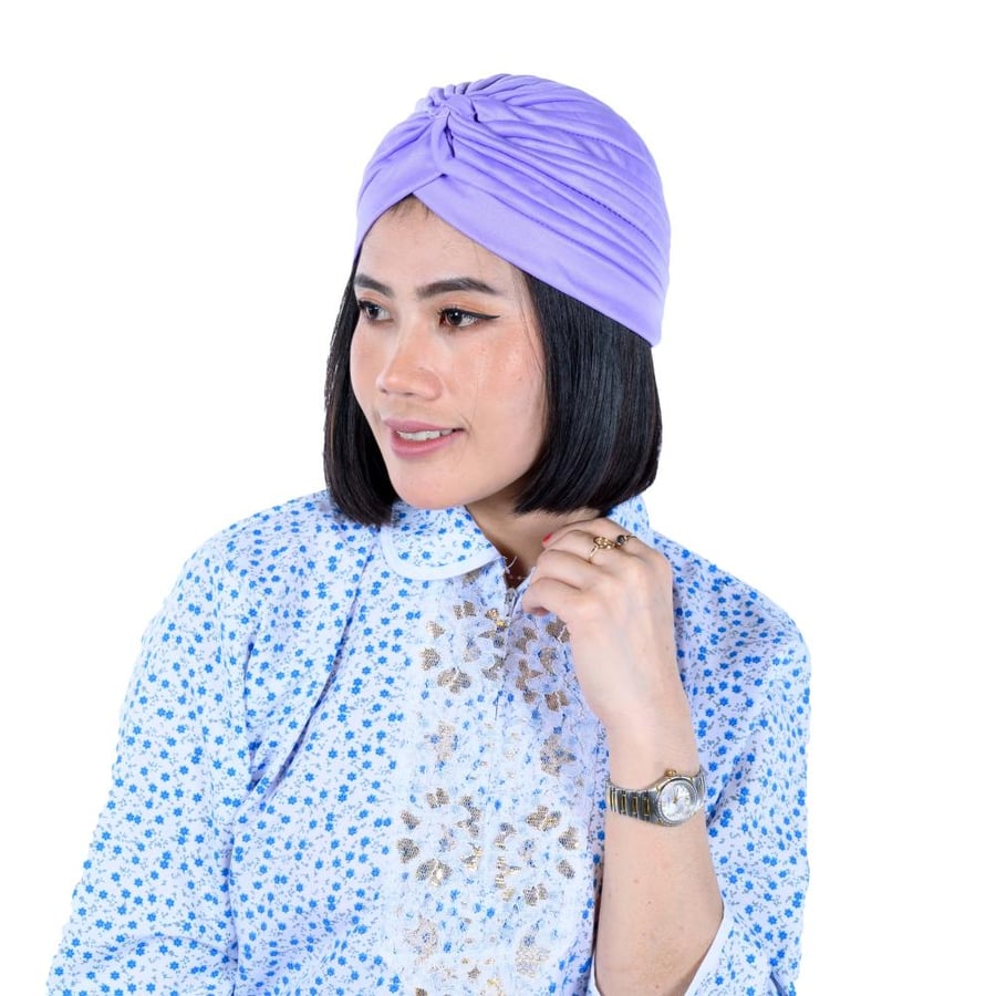 طاقته رأس نسائية