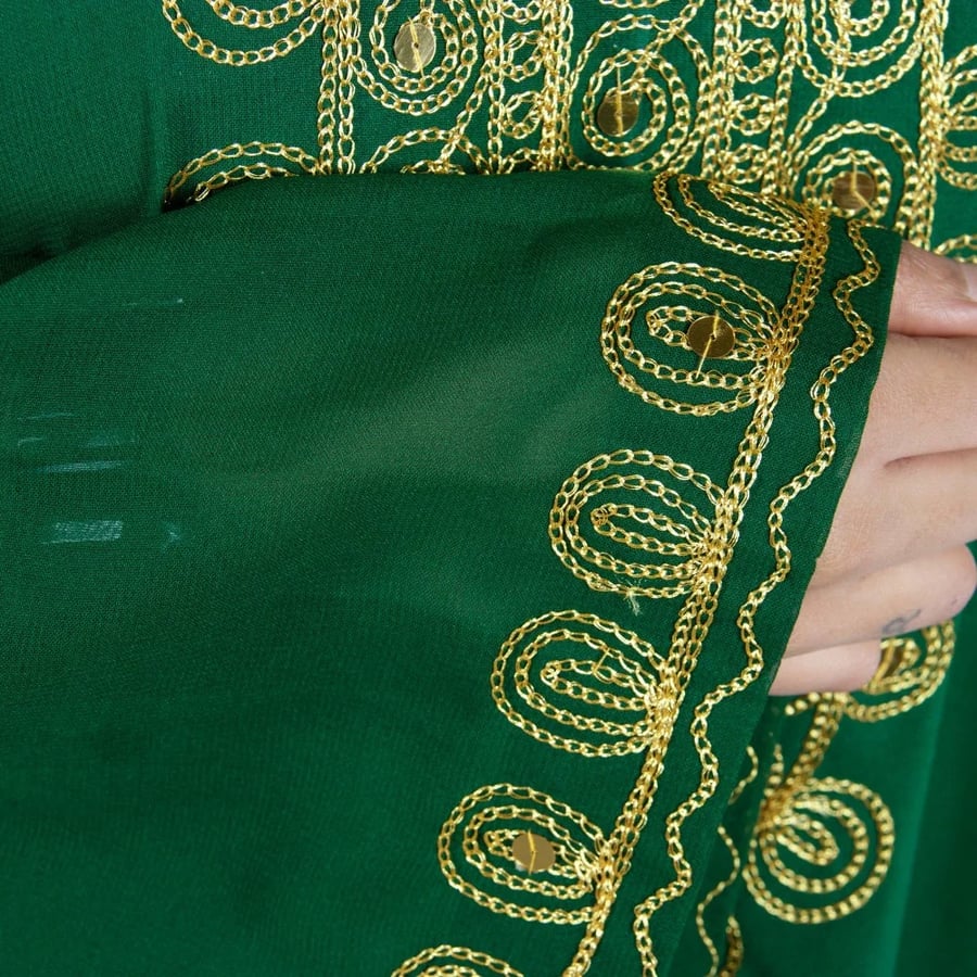 ثوب نشل اخضر