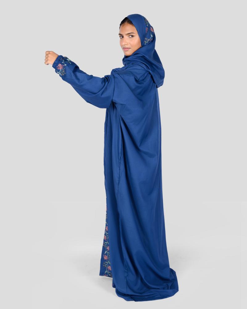 شرشف صلاة نسائي مع غطاء رأس