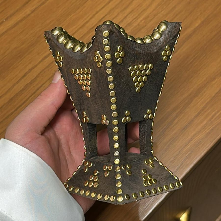 مدخن حائلي مكتبي
