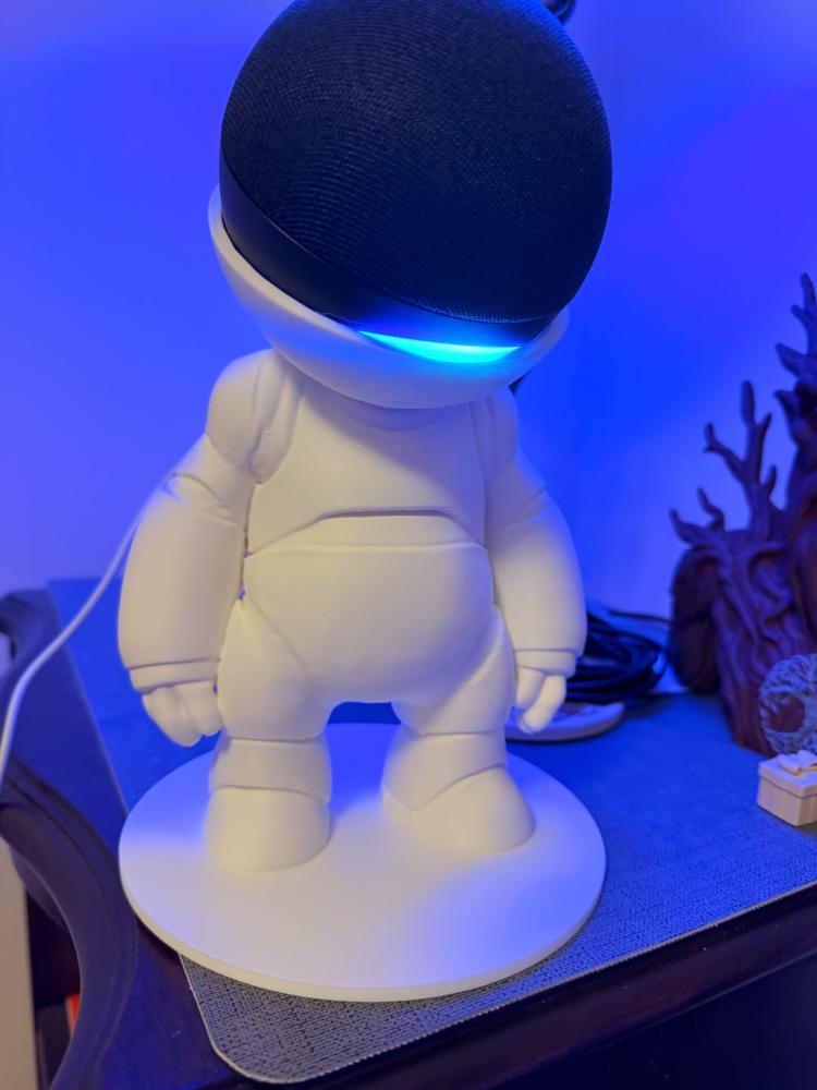 Alexa Echo Dot Stand (Astronaut Robot)