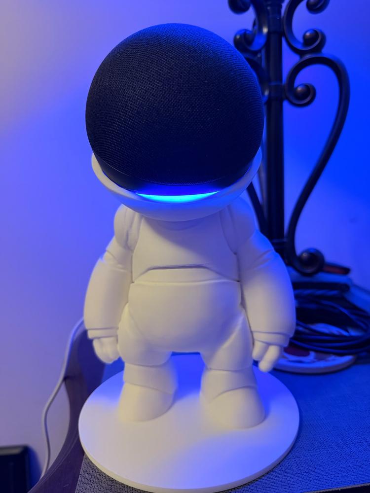 Alexa Echo Dot Stand (Astronaut Robot)