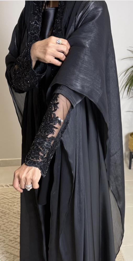 عبايه شيفون أسود