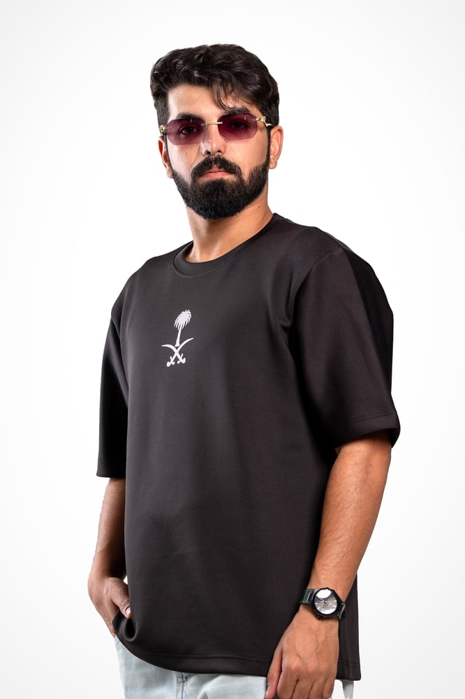 تيشرت اليوم الوطني اسود