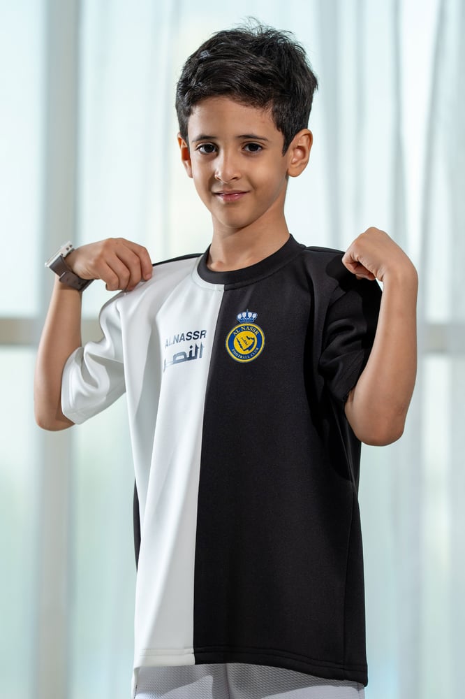 تيشرت النصر بلون أبيضxأسود