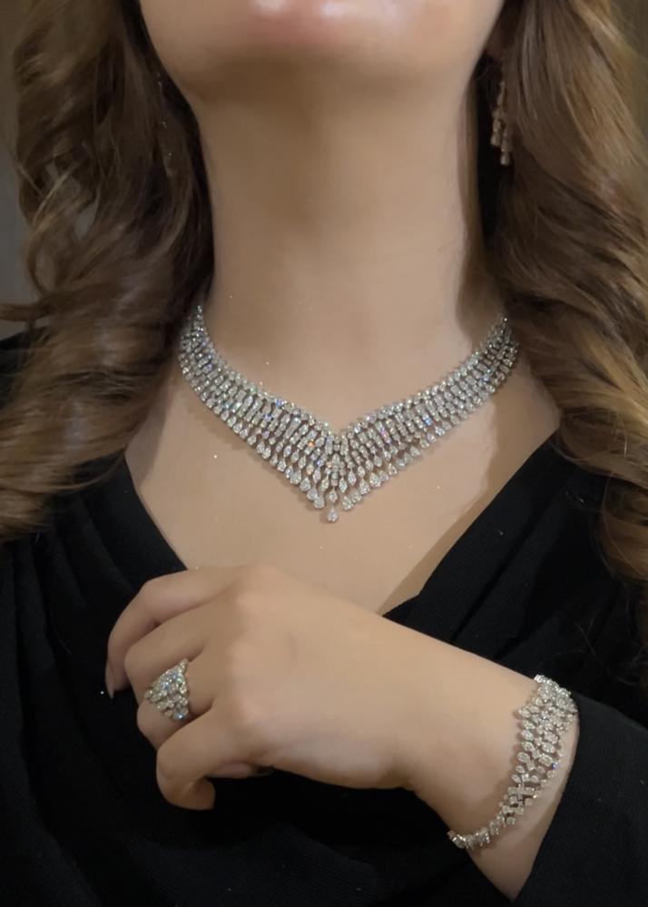 طقم لوسين