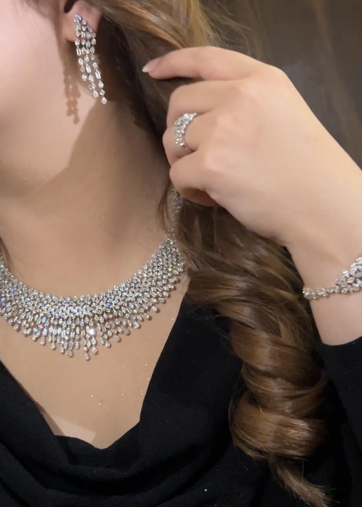 طقم اريانا