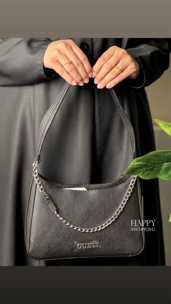 شنطة قس أسود