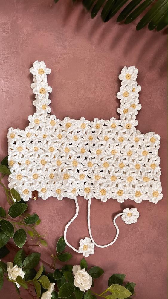 توب Soft Bloom