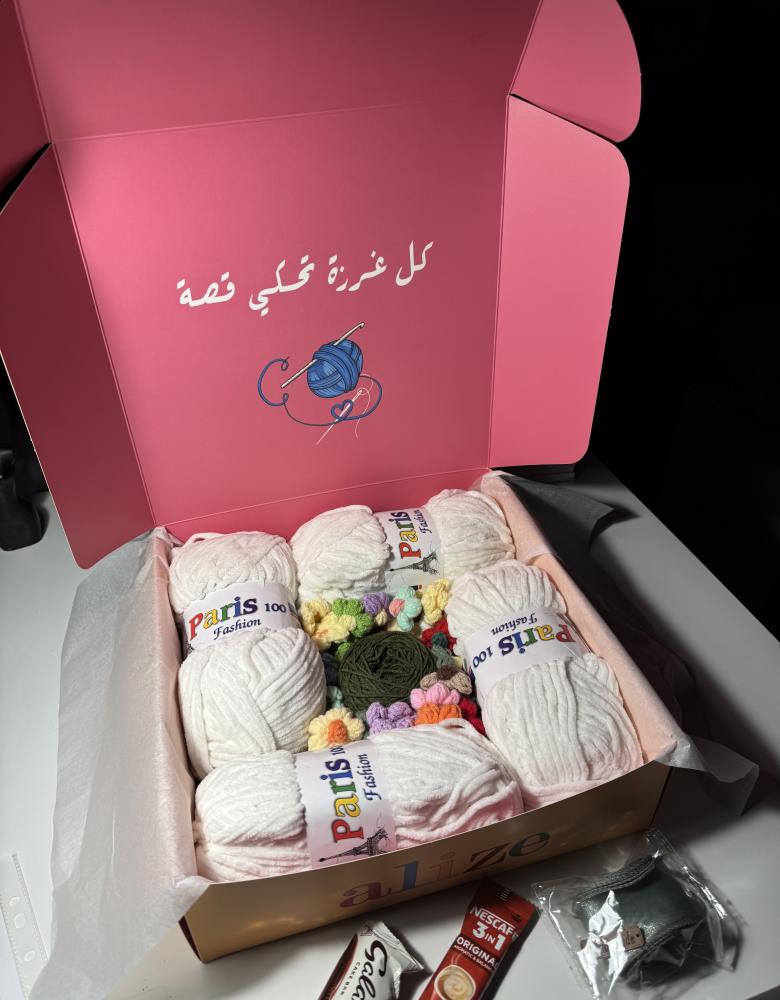 بوكس “بطانية حديقة الأزهار" بخيوط المخمل