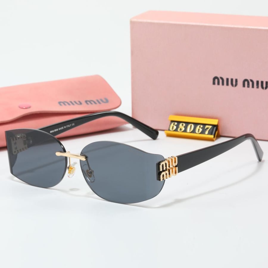 نظارة  miu miu ميو ميو