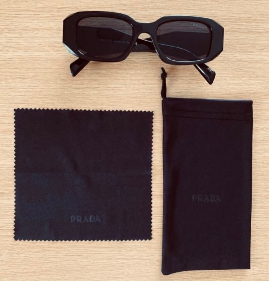 نظارة برادا PRADA