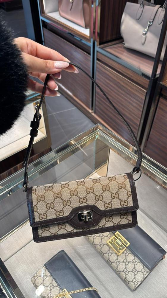 Gucci bag brown