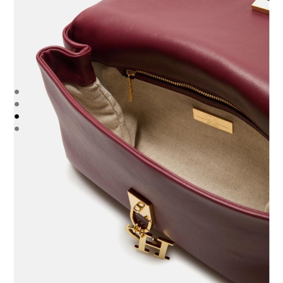 Carolina herrera medium