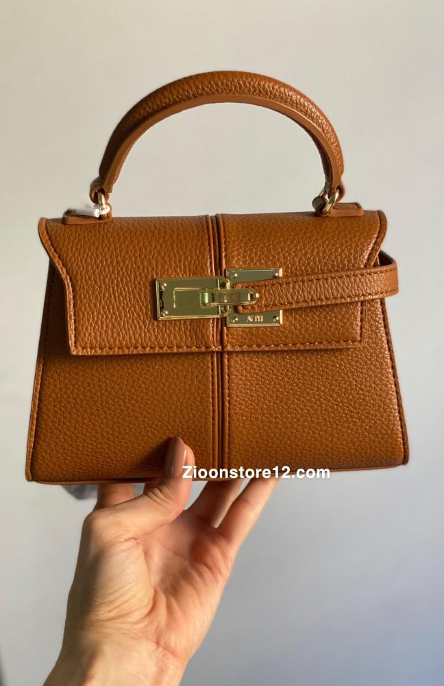 JW PEI mini