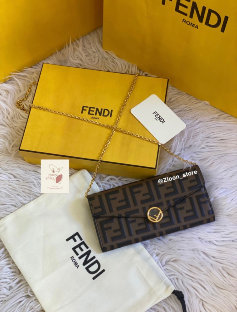 Fendi wallet chain