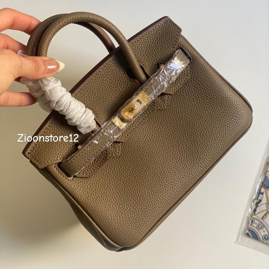 leather bag size 20 cm