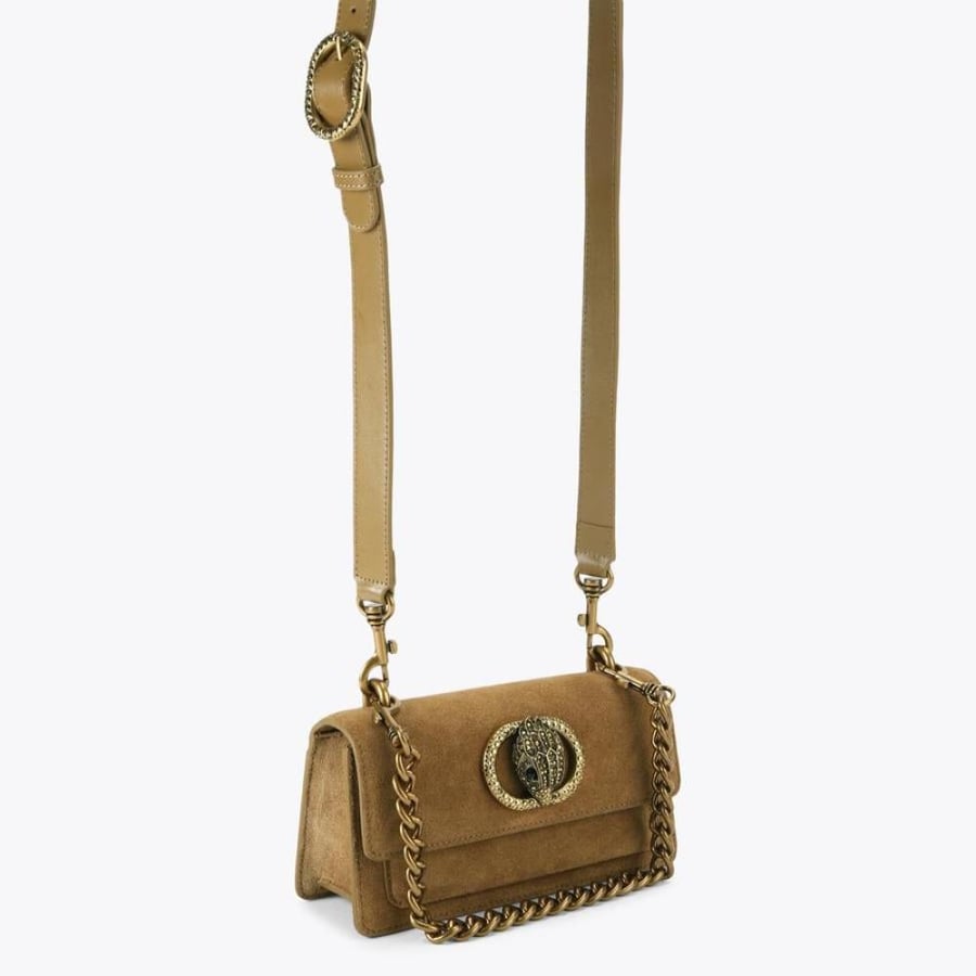 كرت قيقر  SMALL CHELSEA EAST WEST BAG بالطلب ٣-٤ اسبوع
