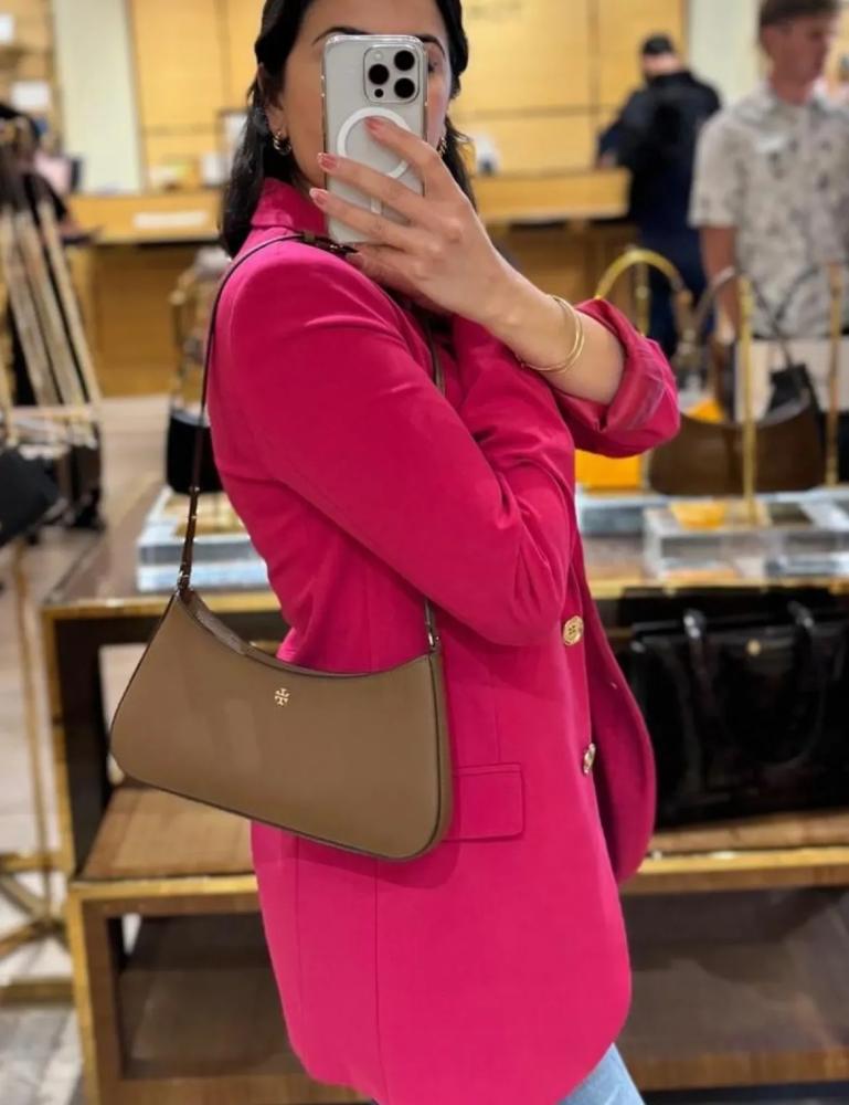 Tory Burch شنطة كتف حجم صغير بالطلب ١-٢ اسبوع