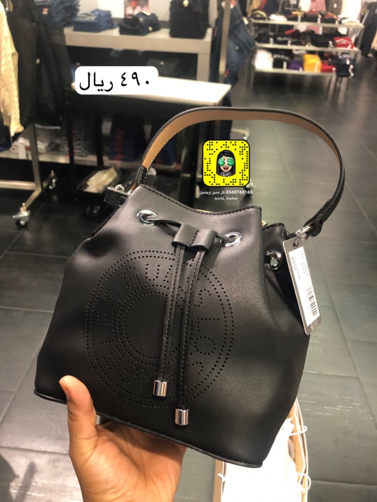Guess Cross, I ordered, 2-4 weeks