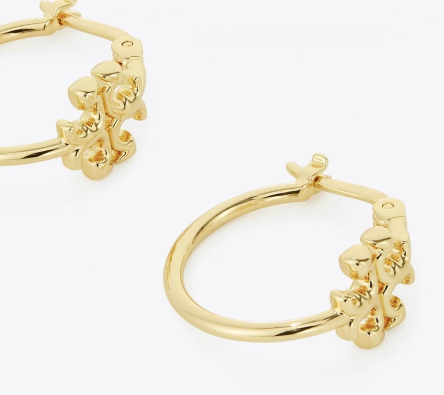 توري بورش SMALL ELEANOR HOOP EARRING حلق بالطلب يصل خلال 3-4 اسابيع باذن الله