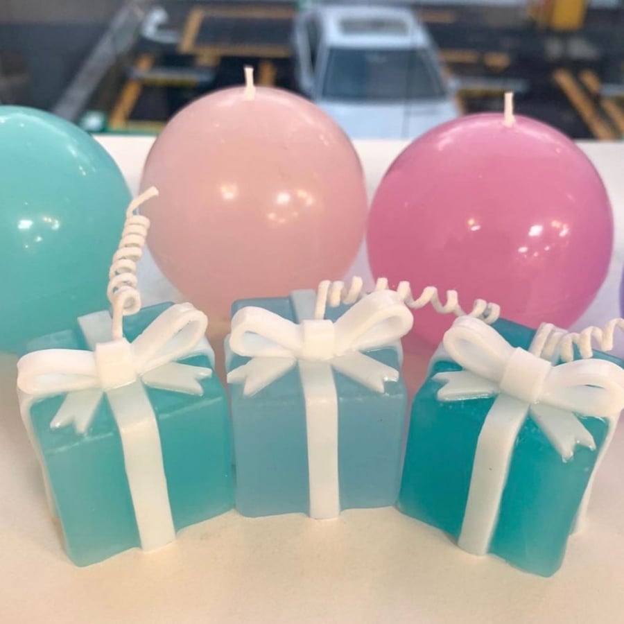 Gift candles