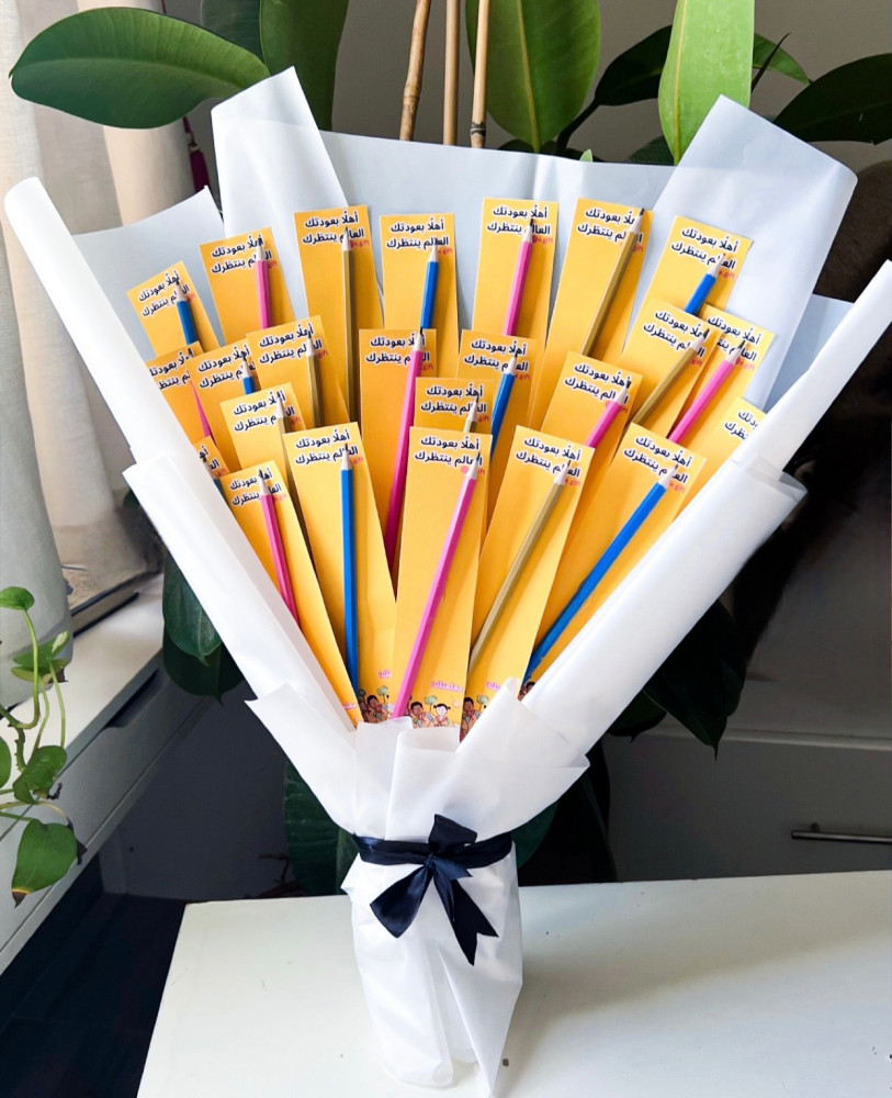 Pen bouquet for returning to school