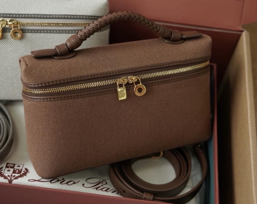 Loro Piana  19CM